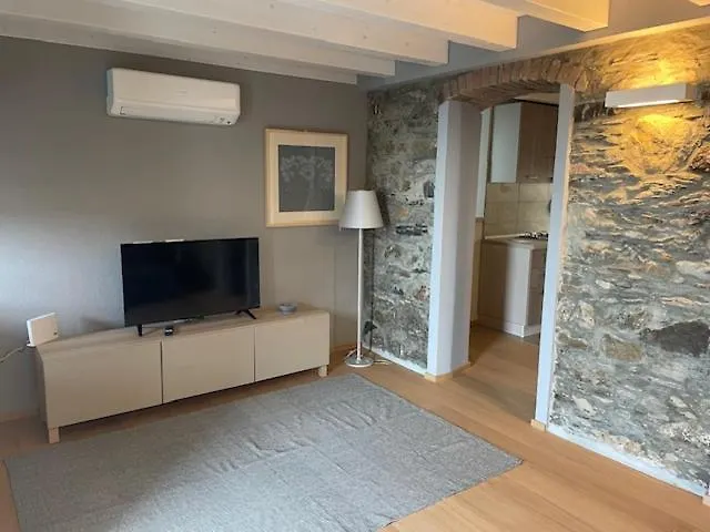 Nel Borgo 木屋 东塞斯特里