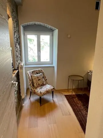 Nel Borgo * 东塞斯特里