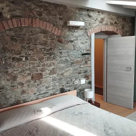 Nel Borgo Alpesi faház